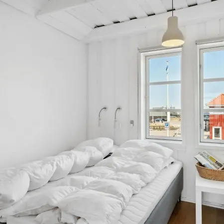 Holiday home Adils - 5m From The Sea In Djursland And Mols By Interhome Ebeltoft